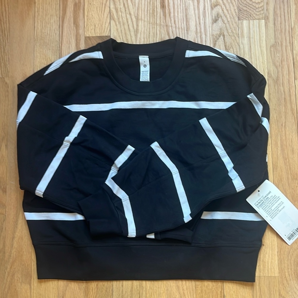 NWT Lululemon Perfectly Oversized Cropped Crew | Size 4